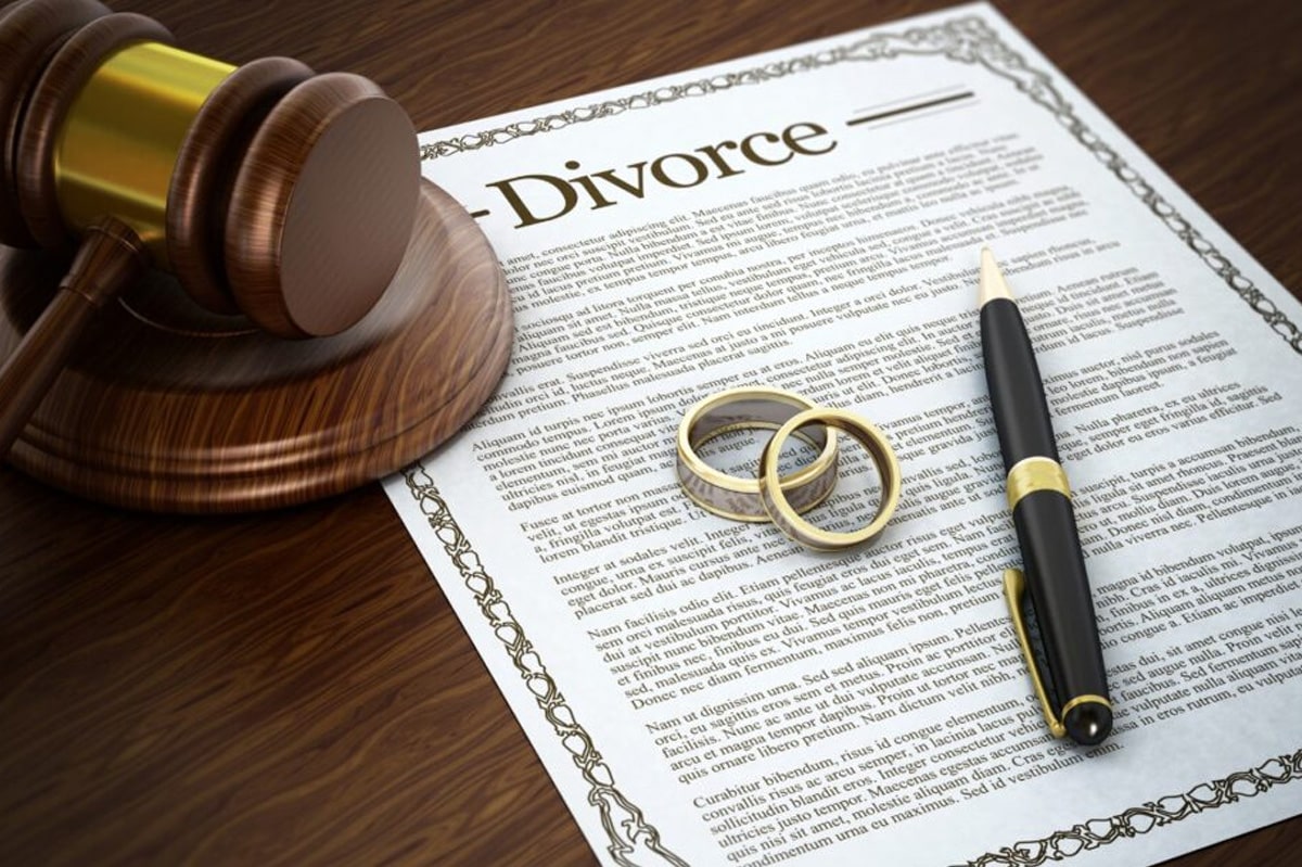 طلاق توافقی ۱۰ روزه در کرج: مراحل، هزینه‌ها و انتخاب بهترین وکیل